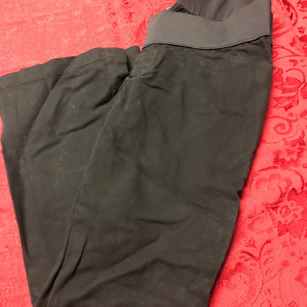 Old navy maternity slacks